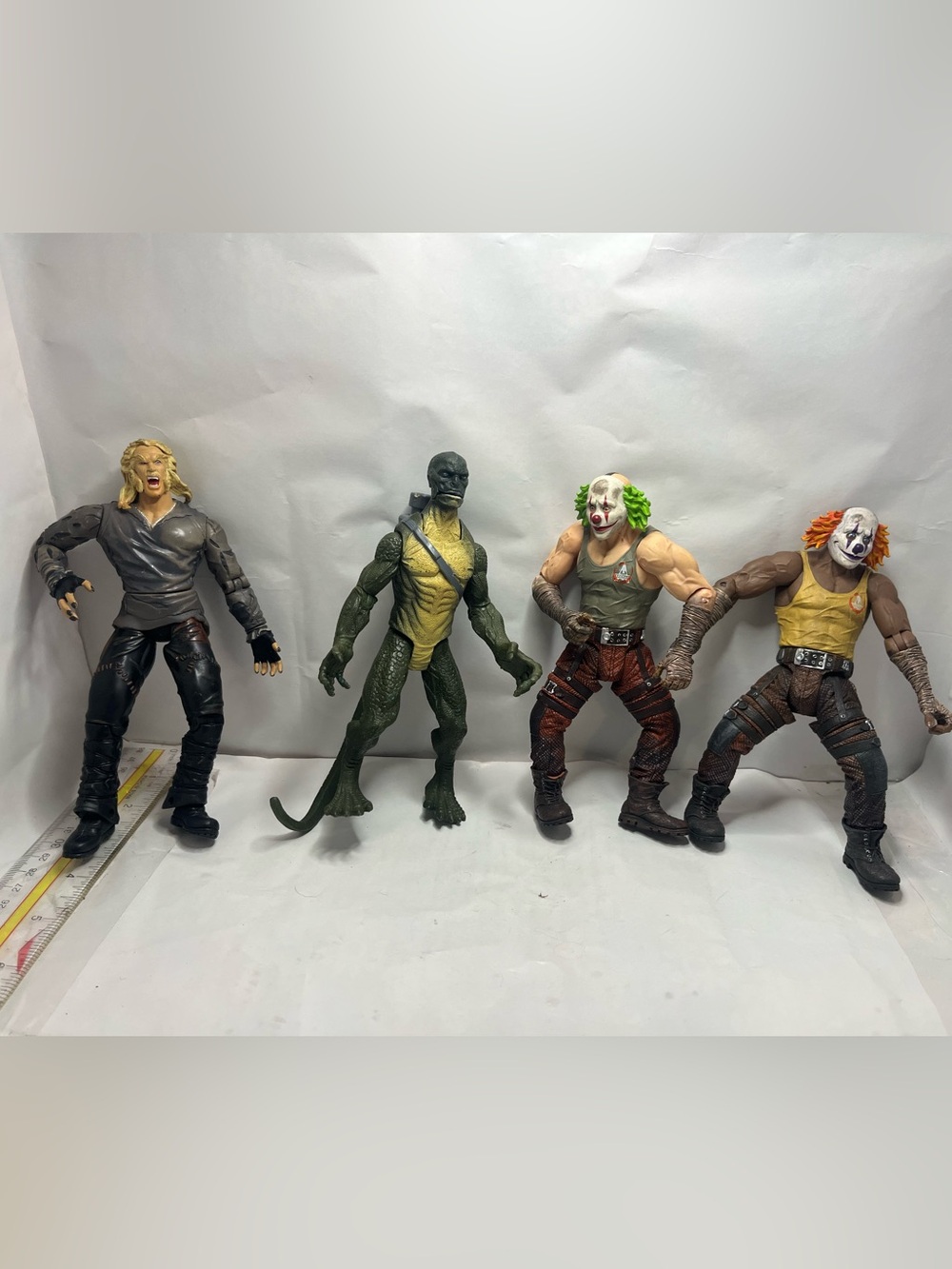 Lot of 1:12 comic book villains sabre tooth